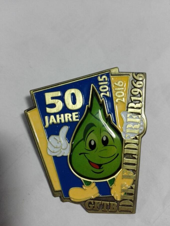 Professional metal carnival lapel pin/carnival pins/carnival lapel pin badge    IMK GIFT is a professional lapel pin